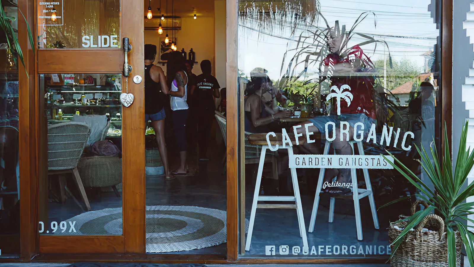 Cafe Organic