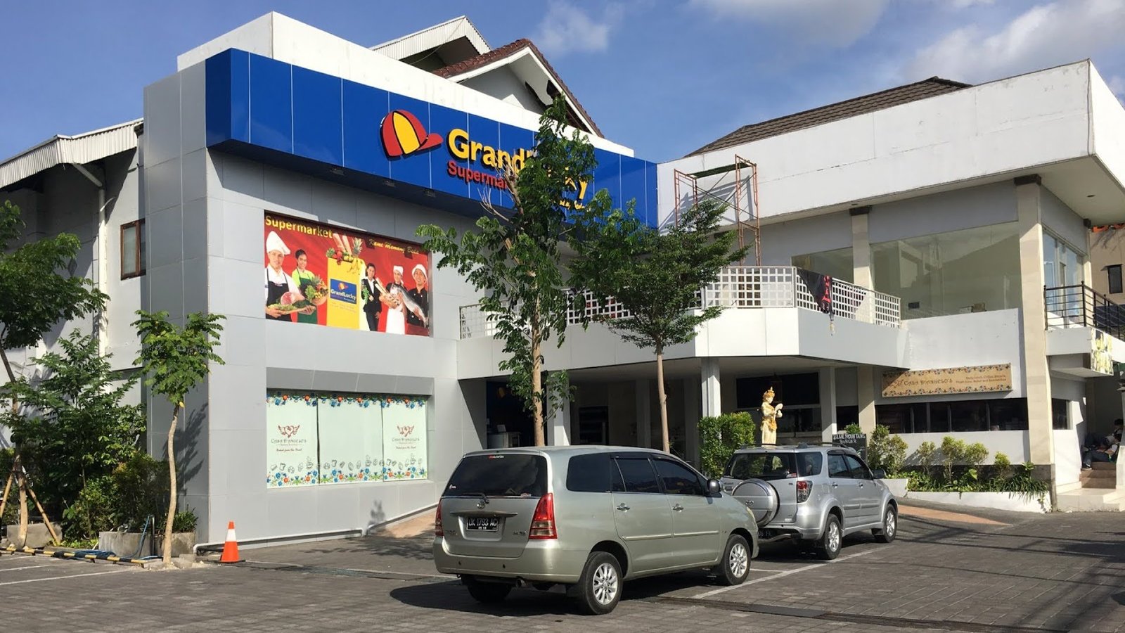 Grand Lucky Sunset Road, Seminyak