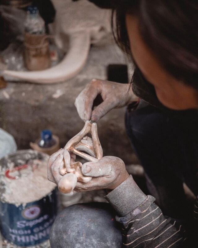 Rupa Rupa started out as Kite Artisan in the early 90s and have developed the business into handicrafts, resins and wooden figurines.
Rupa Rupa is based in esoteric Ubud, which is an area in Bali that specialises in traditional handicraft and artisanal sculptures.